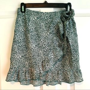 Printed Green Mini Skirt